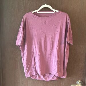 Lululemon short sleeve shirt